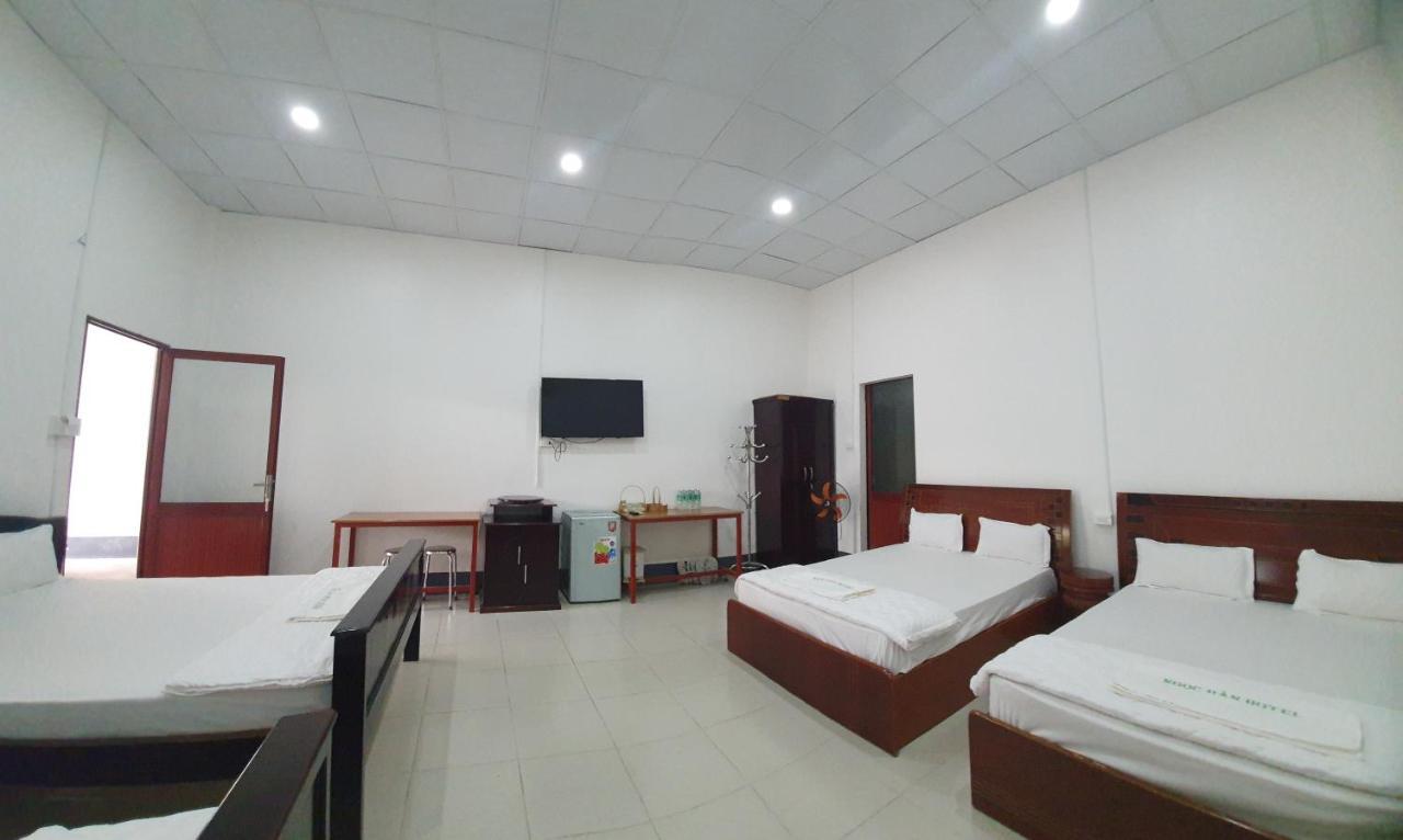 Khách Sạn Ngọc Hân Ap Vinh Phu Extérieur photo