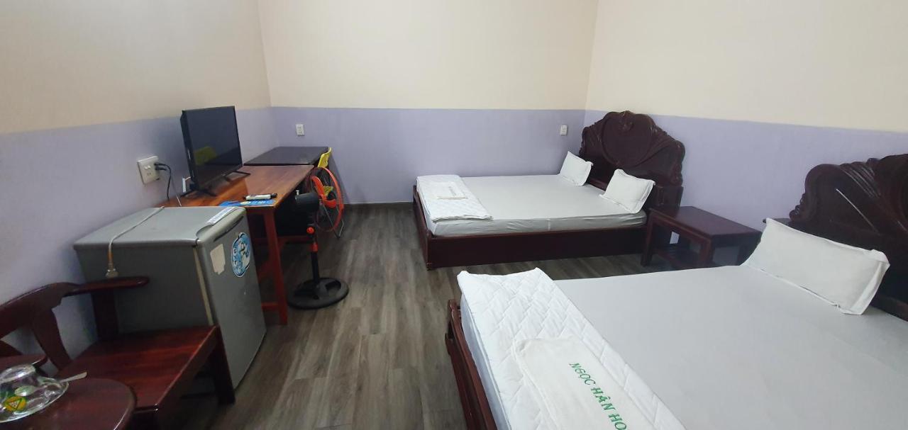 Khách Sạn Ngọc Hân Ap Vinh Phu Extérieur photo