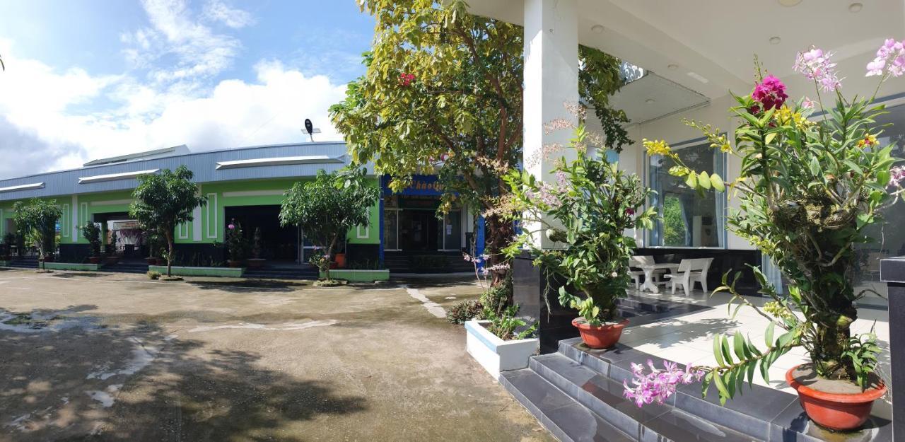 Khách Sạn Ngọc Hân Ap Vinh Phu Extérieur photo