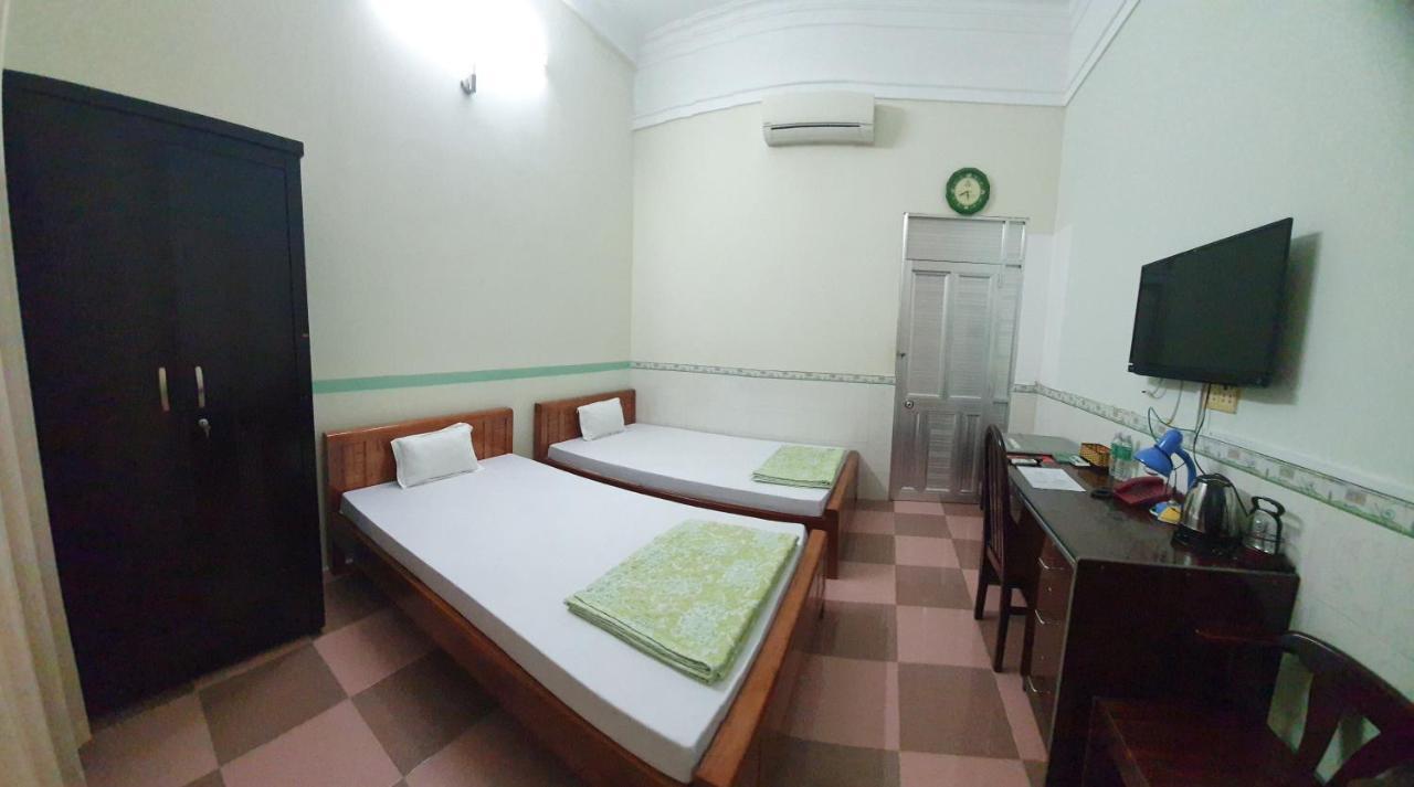 Khách Sạn Ngọc Hân Ap Vinh Phu Extérieur photo