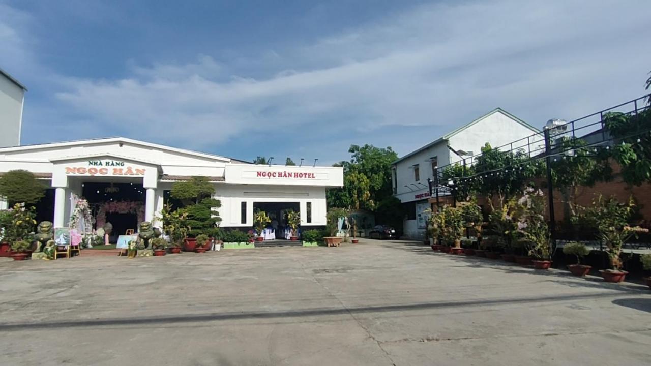 Khách Sạn Ngọc Hân Ap Vinh Phu Extérieur photo