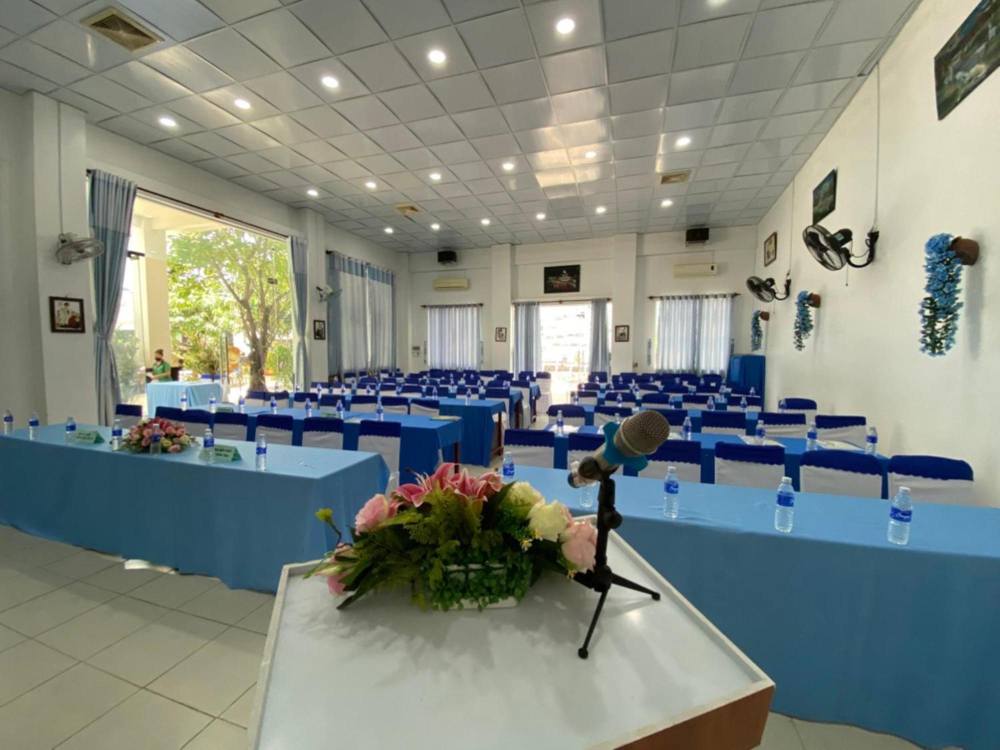 Khách Sạn Ngọc Hân Ap Vinh Phu Extérieur photo