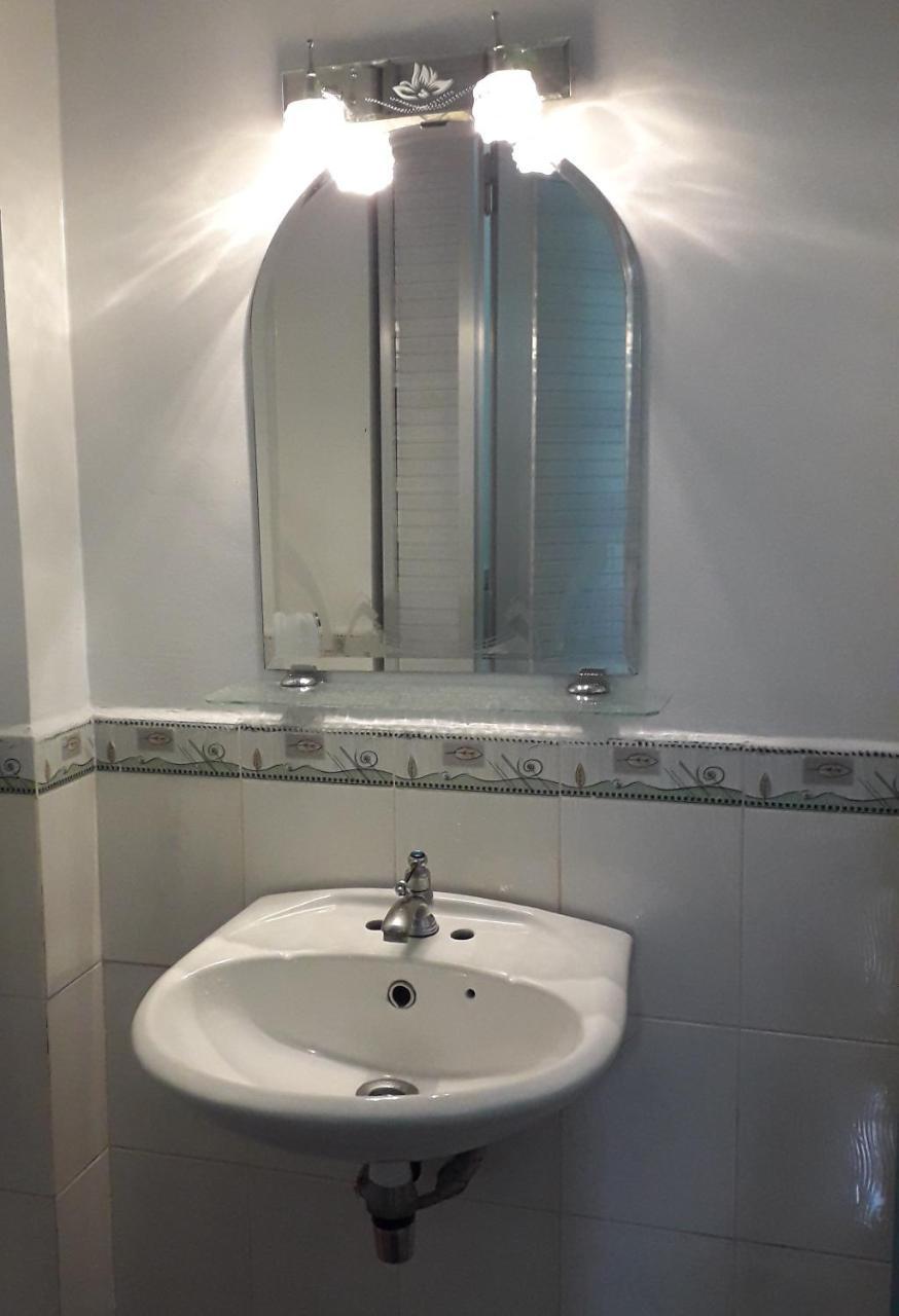 Khách Sạn Ngọc Hân Ap Vinh Phu Extérieur photo
